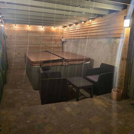 Eden Rose Cottage Hot-Tub Jacuzzi Morecambe-Bay מראה חיצוני תמונה